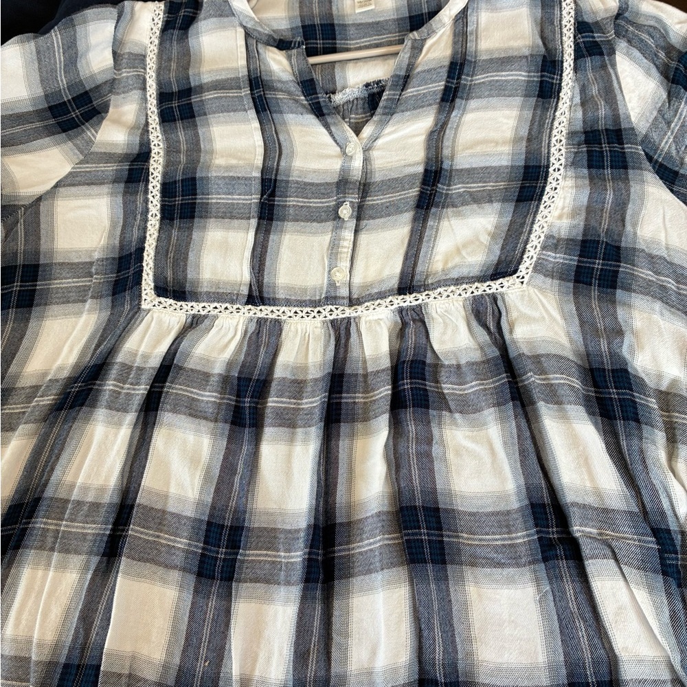 Cato White & Navy Plaid Peasant Blouse with Lace Trim - Picture 4 of 8